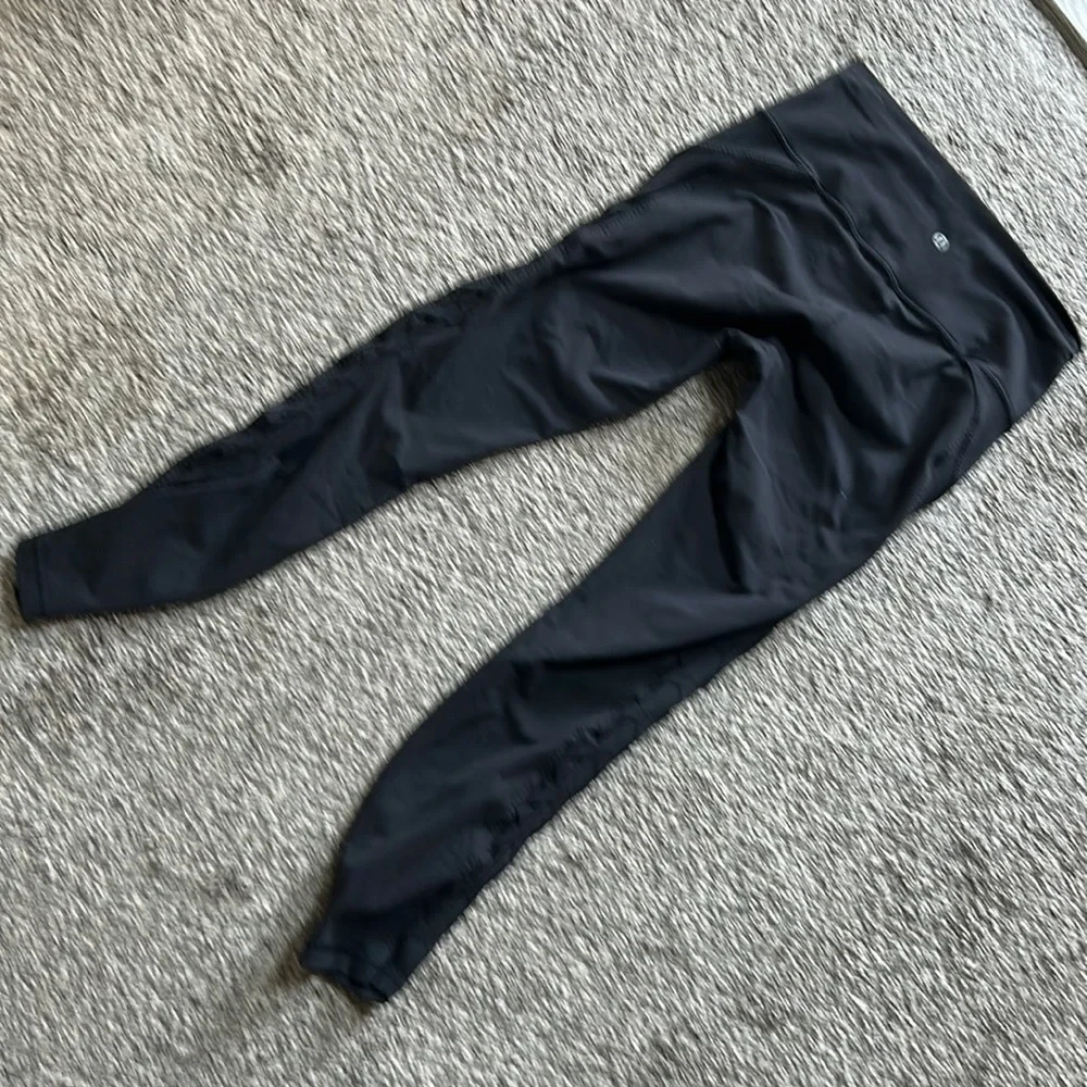LuluLemon black leggings. Size 8 - Picture 1 of 7